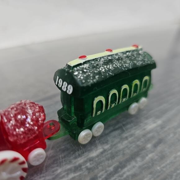 Vintage Hallmark Merry Miniatures Sweet Express Train Set of 2 1988•1989 [139] - Picture 9 of 16